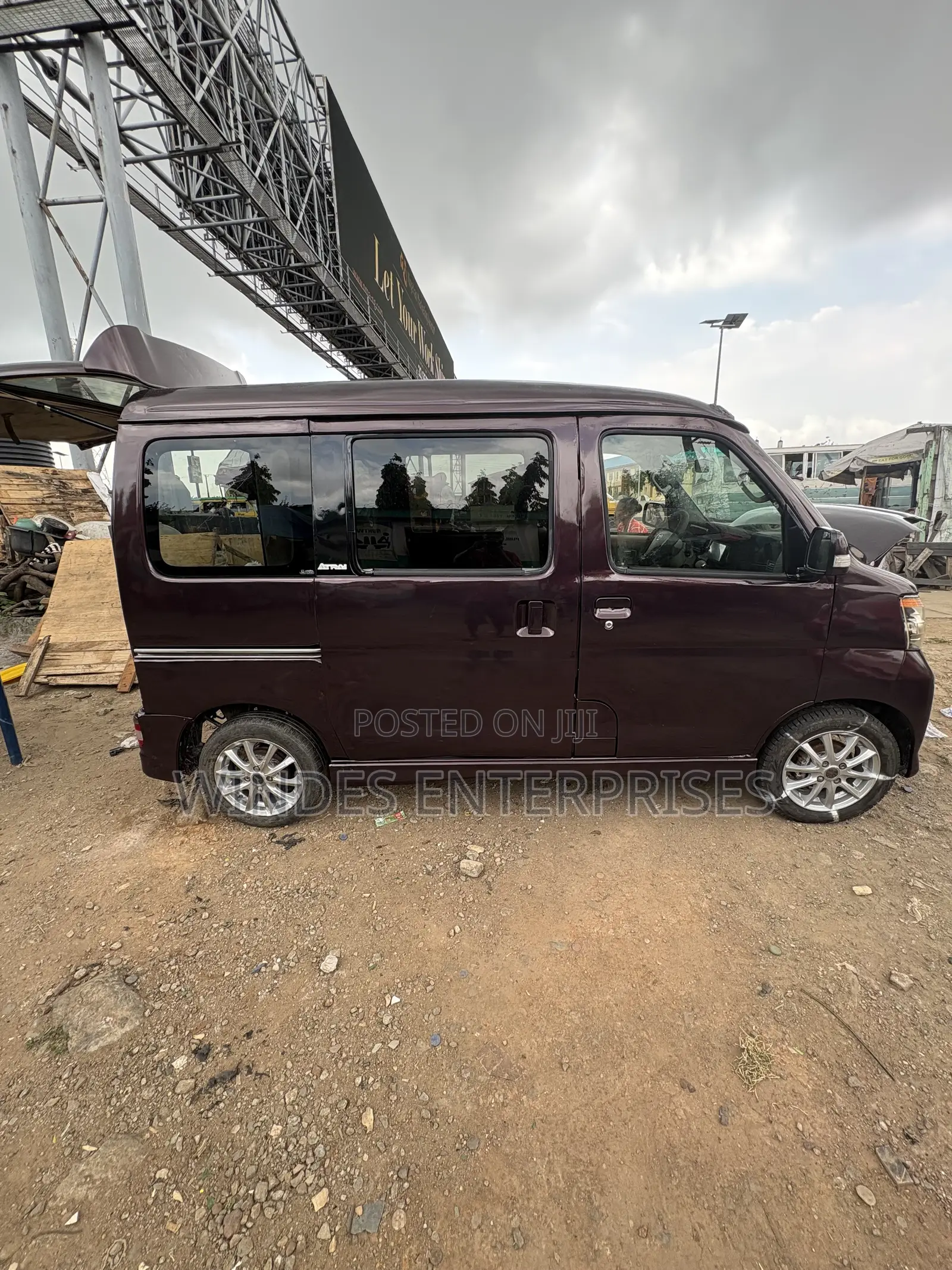Daihatsu Hijet 2014