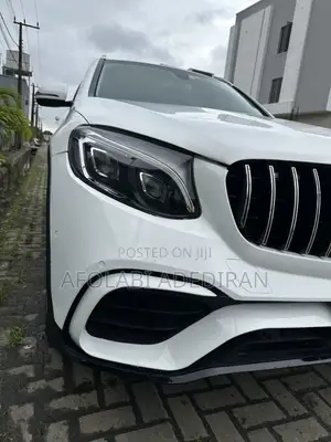 Mercedes-Benz GLC-Class 2017 White