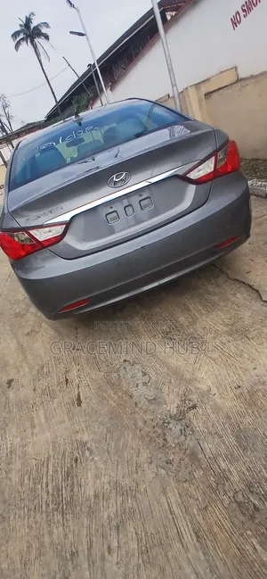 Hyundai Sonata 2012 Gray