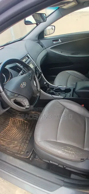 Hyundai Sonata 2012 Gray