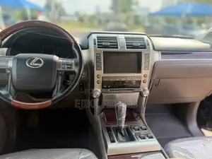 Lexus GX 460 Luxury 2015 Brown