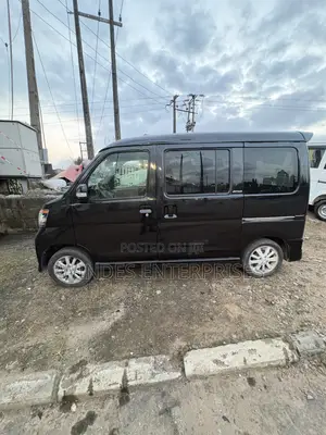 Daihatsu Hijet 2012 Black