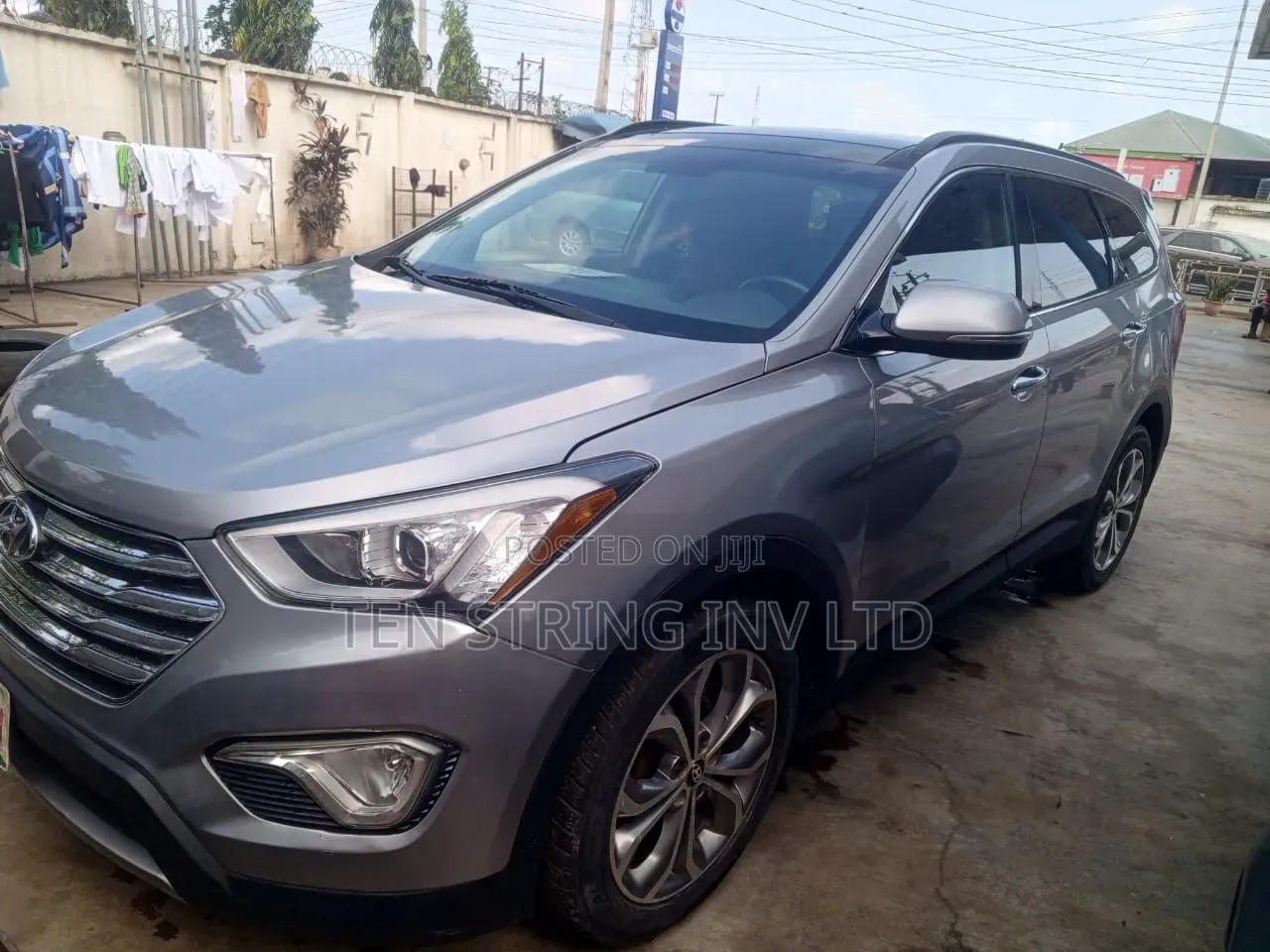 Hyundai Santa Fe 2015