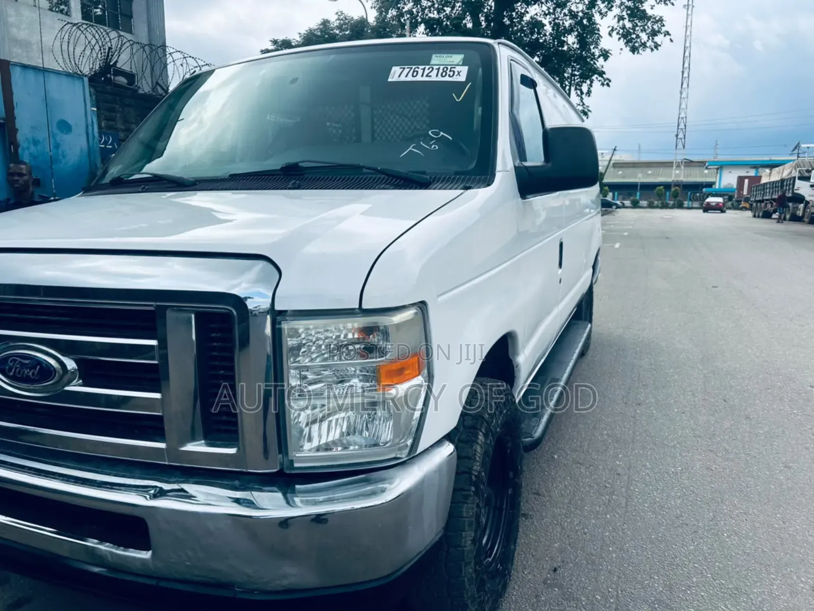 Ford E250 2014 White