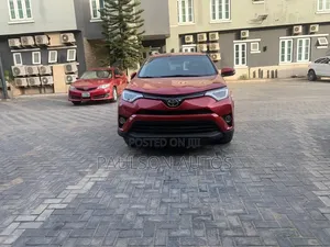 Toyota RAV4 Limited 4dr SUV AWD (2.5L 4cyl 6A) 2015 Red