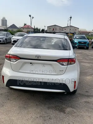Toyota Corolla 2020 White