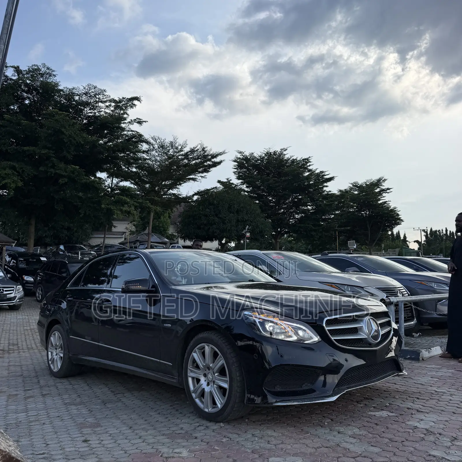 Mercedes-Benz E350 2012 Black