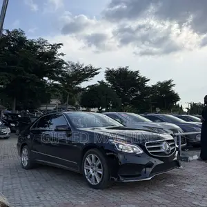Mercedes-Benz E350 2012 Black