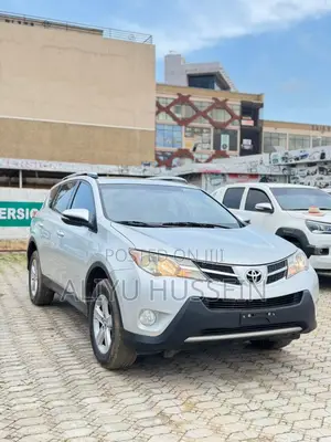 Toyota RAV4 2015 Silver