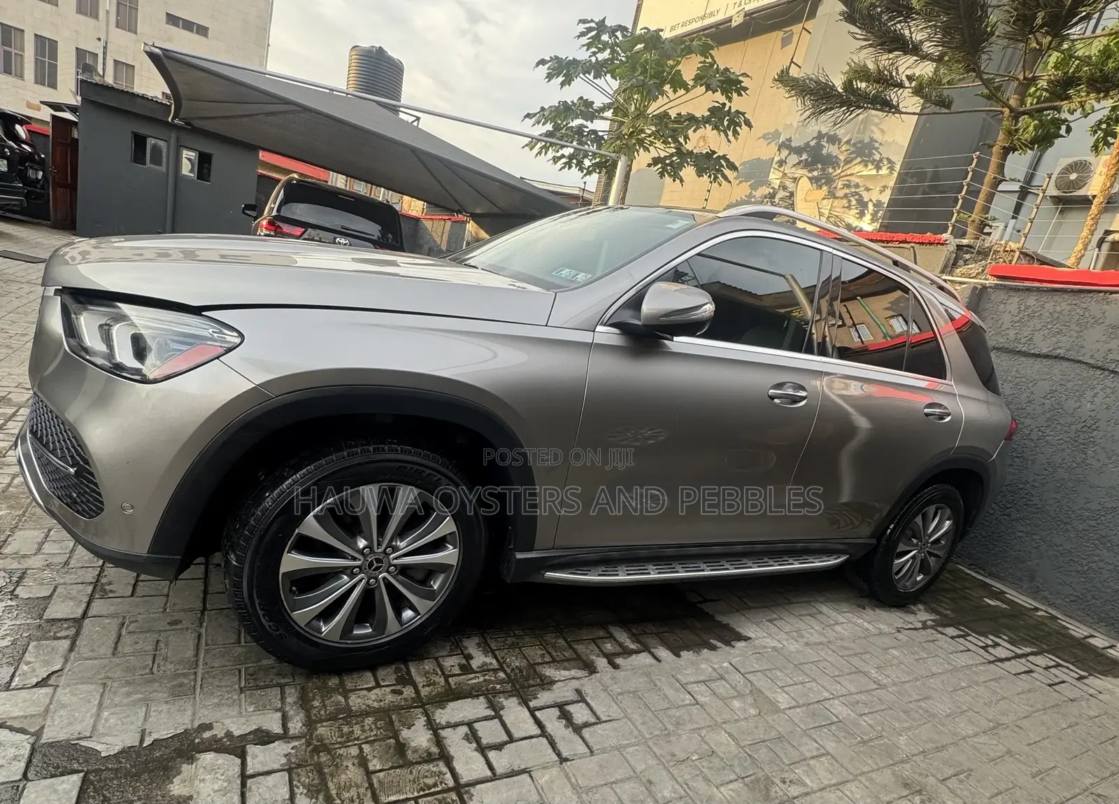 Mercedes-Benz GLE-Class 2020 Gold