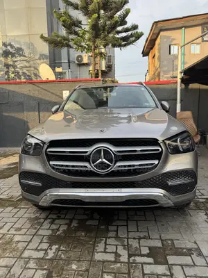 New Mercedes-Benz GLE-Class 2024 Gold
