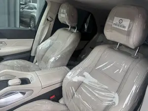 New Mercedes-Benz GLE-Class 2024 Gold