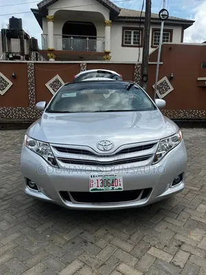 Toyota Venza Limited 2010 Gray