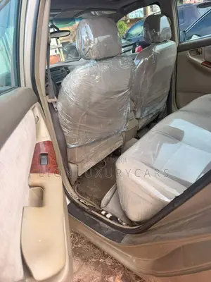 Toyota Corolla 2006 Gold