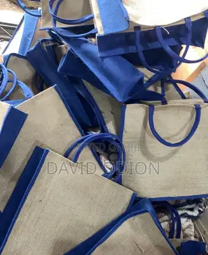 Medium Size Jute Bags Per Dozen