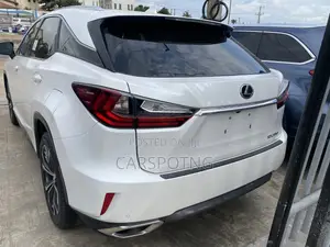 Lexus RX 350 FWD 2017 Off white