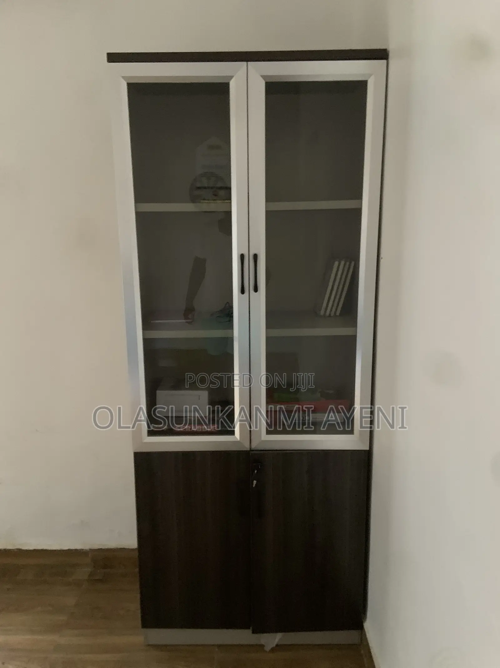 Book Shelf