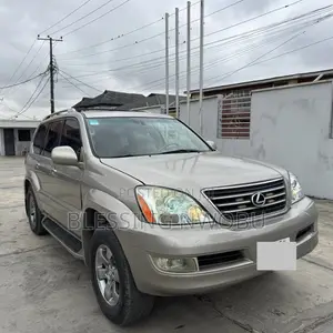 Lexus GX 470 2007 Gold