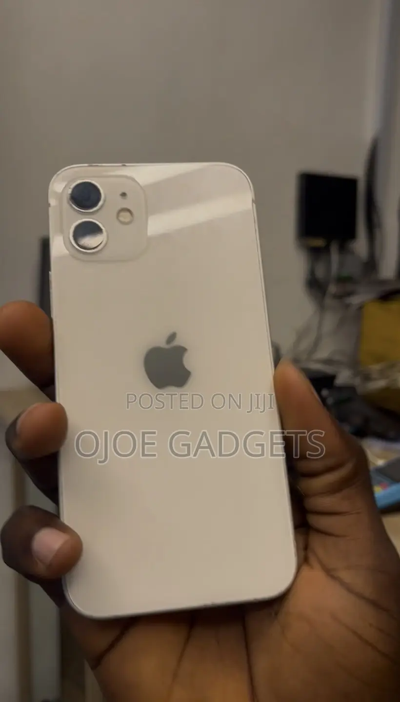 Apple iPhone 12 64 GB White