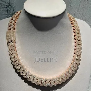 20mm Flat Square Cut Rosegold Plated Cuban Iced Out