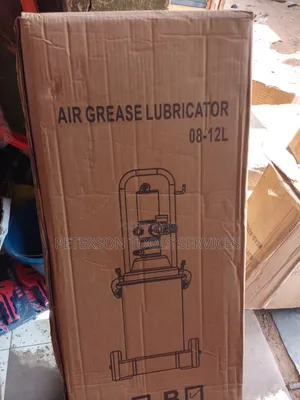 High Pressure Pneumatic Air Grease Lubricator 12l