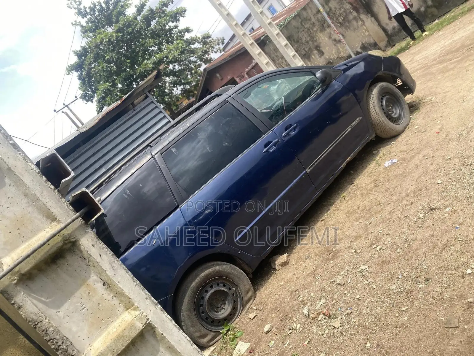 Toyota Sienna 2005 Blue