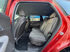 Hyundai Santa Fe 2019 Red