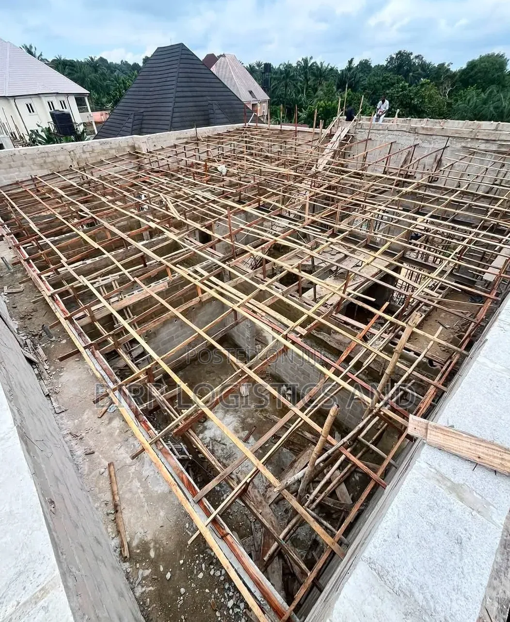Carpenter for Roofing and Decking