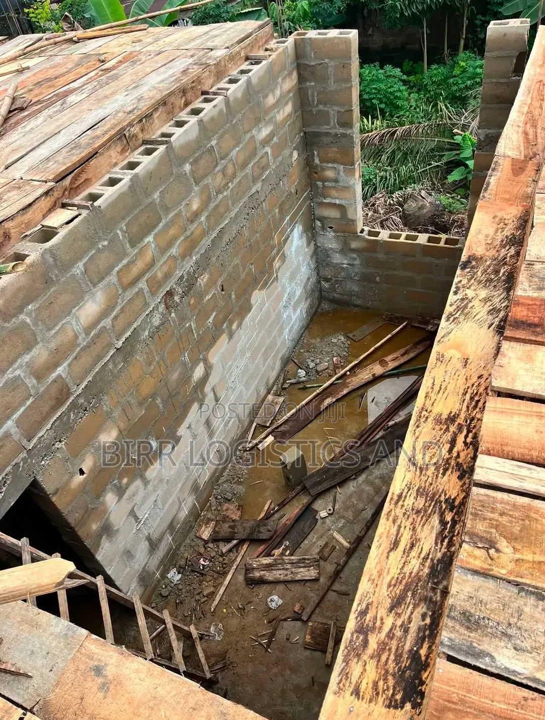 Carpenter for Roofing and Decking