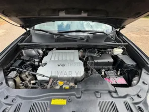 Toyota Highlander 2010 Gray