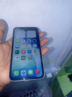 Apple iPhone 11 64 GB Green