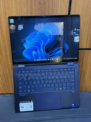 Laptop HP OmniBook X Flip 14" 16GB Intel Core Ultra 7 SSD 512GB