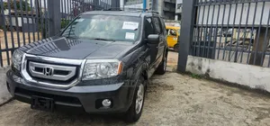 Honda Pilot EX 4dr SUV (3.5L 6cyl 5A) 2011 Gray
