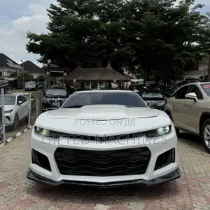 Chevrolet Camaro 2014 White