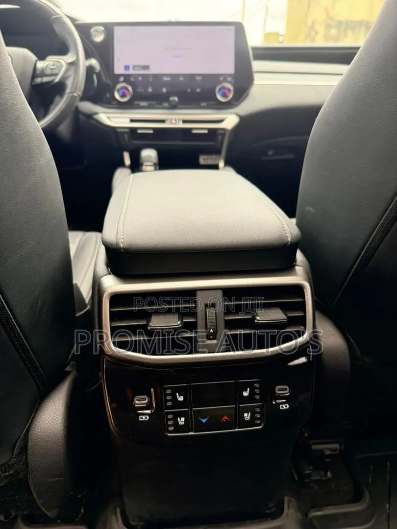 Lexus RX 2026