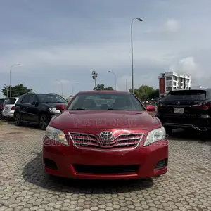 Toyota Camry 2010 Red