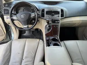 Toyota Venza V6 AWD 2010 Teal