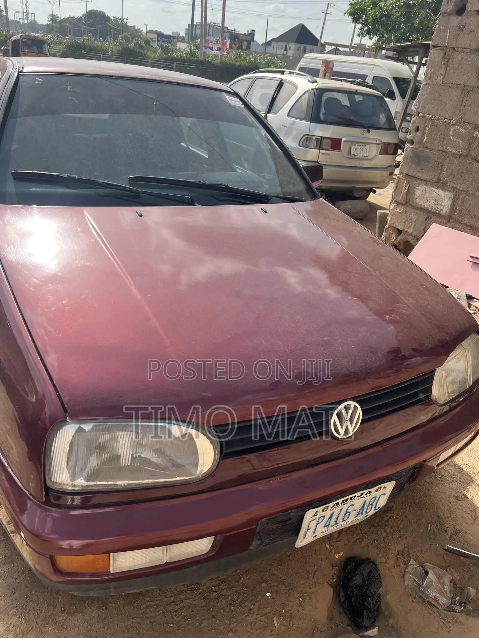 Volkswagen Golf 2003 Maroon