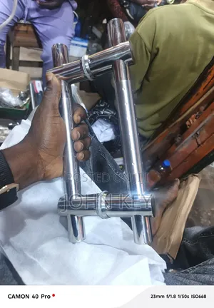 Pull Handle