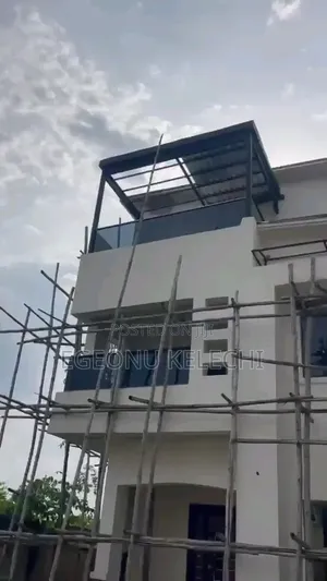 6bdrm Duplex in Awka for sale