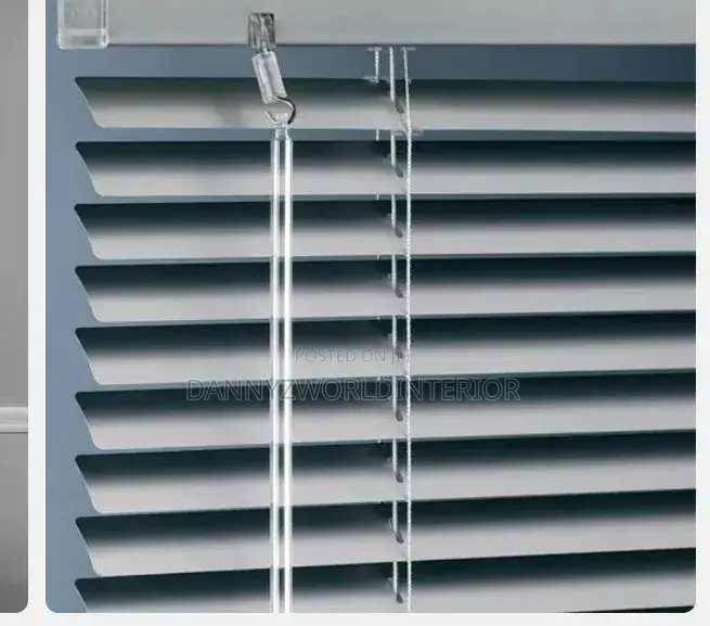 Vanetian Window Blind