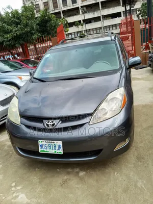 Toyota Sienna 2006 Gray