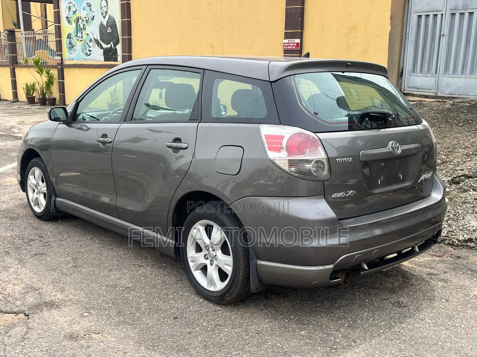 Toyota Matrix 2005 Gray