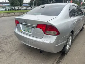 Honda Civic 2010 Silver