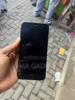 Apple iPhone 7 Plus 128 GB Black