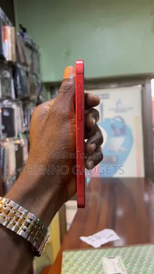 Apple iPhone 12 256 GB Red