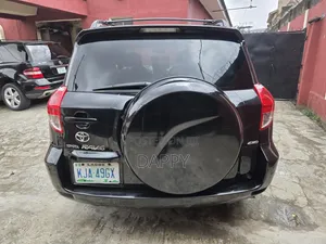 Toyota RAV4 2007 Black