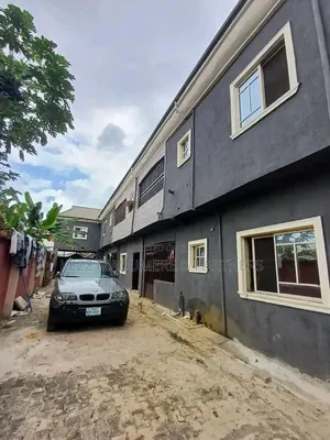 6bdrm Block of Flats in Aker Road, Iwofe,, New Layout for sale