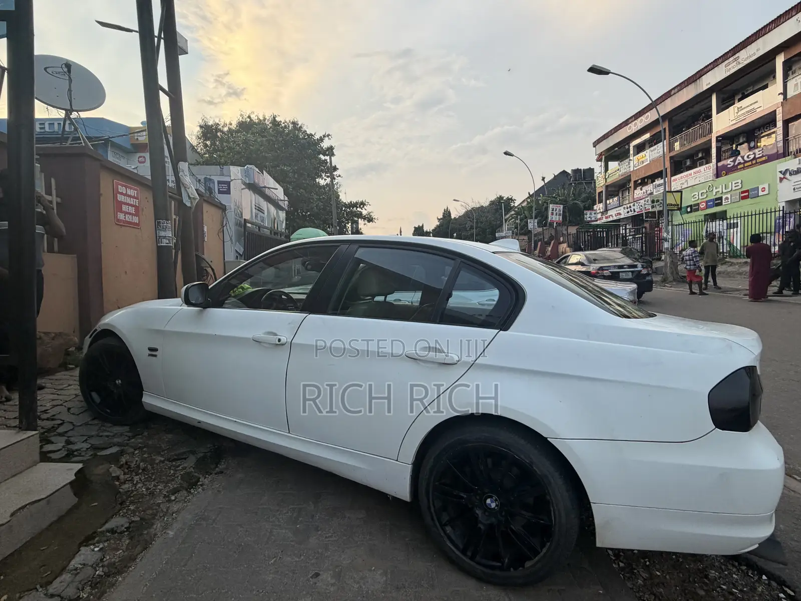 BMW 328i 2010 White