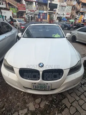 BMW 328i 2010 White